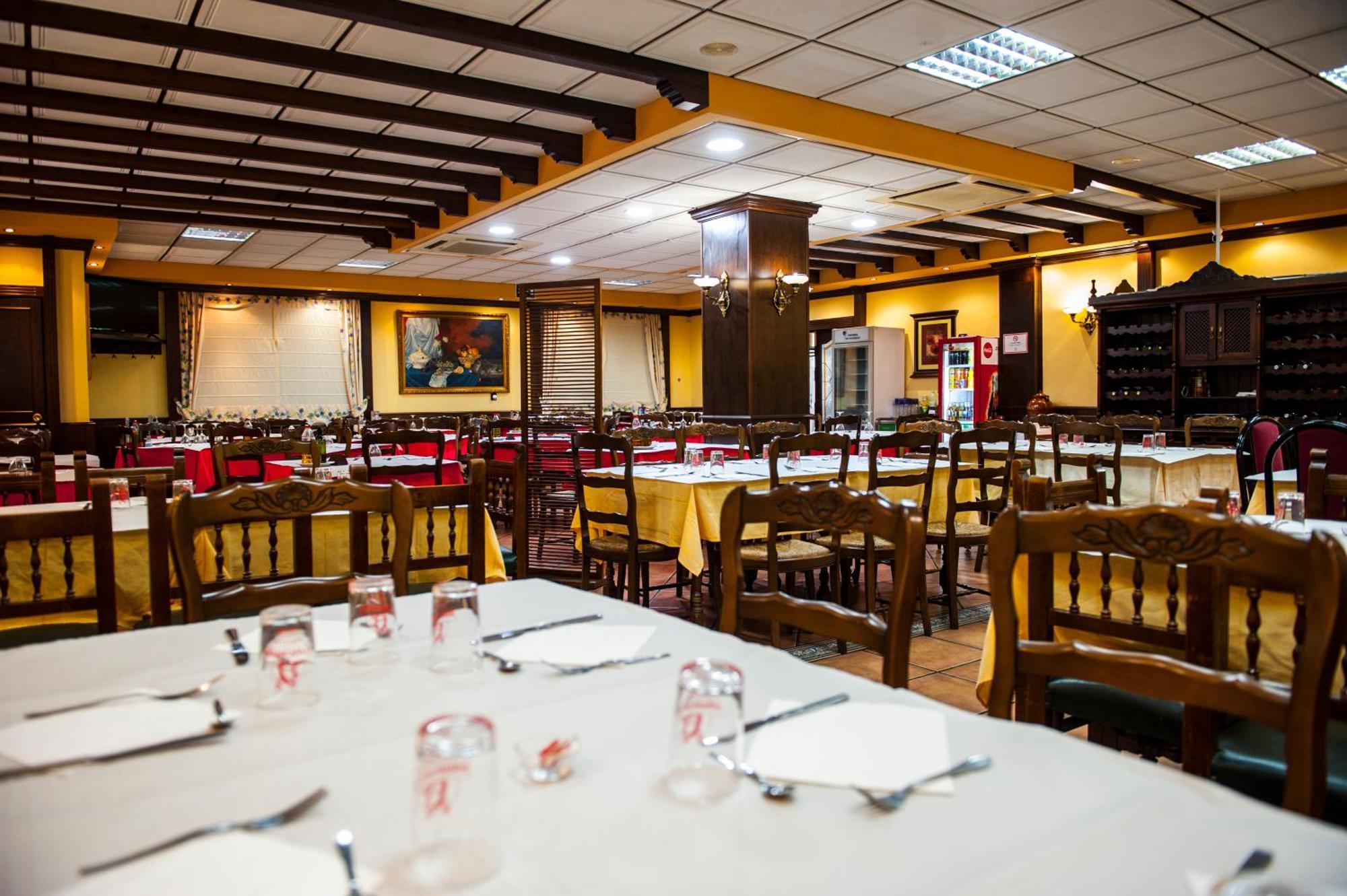 Hostal Las Palomas Lucena Exteriör bild